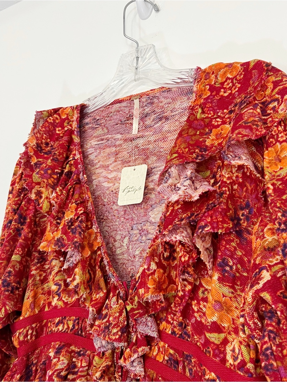Free People Floral Rudi Ruffle Top Size Small NWT Cherry Combo - Picture 4 of 8